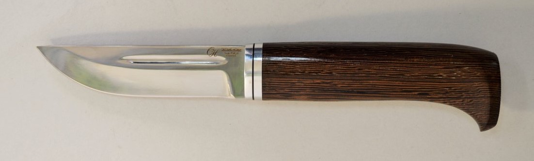 Финский нож пуукко с рукояткой из древесины венге
