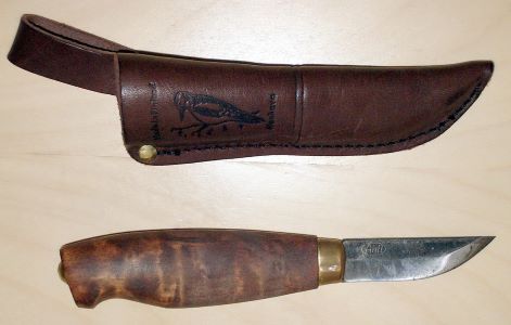 Традиционный финский нож пуукко