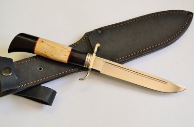 Нож Финка НКВД №8 реплика из стали Х12МФ, рукоять из граба с карельской березой