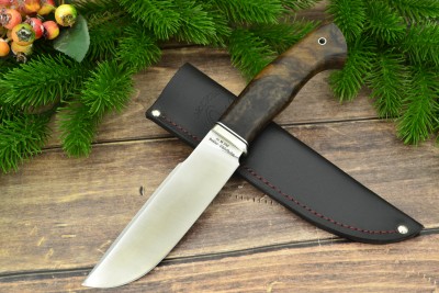 Нож Бобр 2 из стали Böhler M390, полировка сатин, рукоять комель ореха